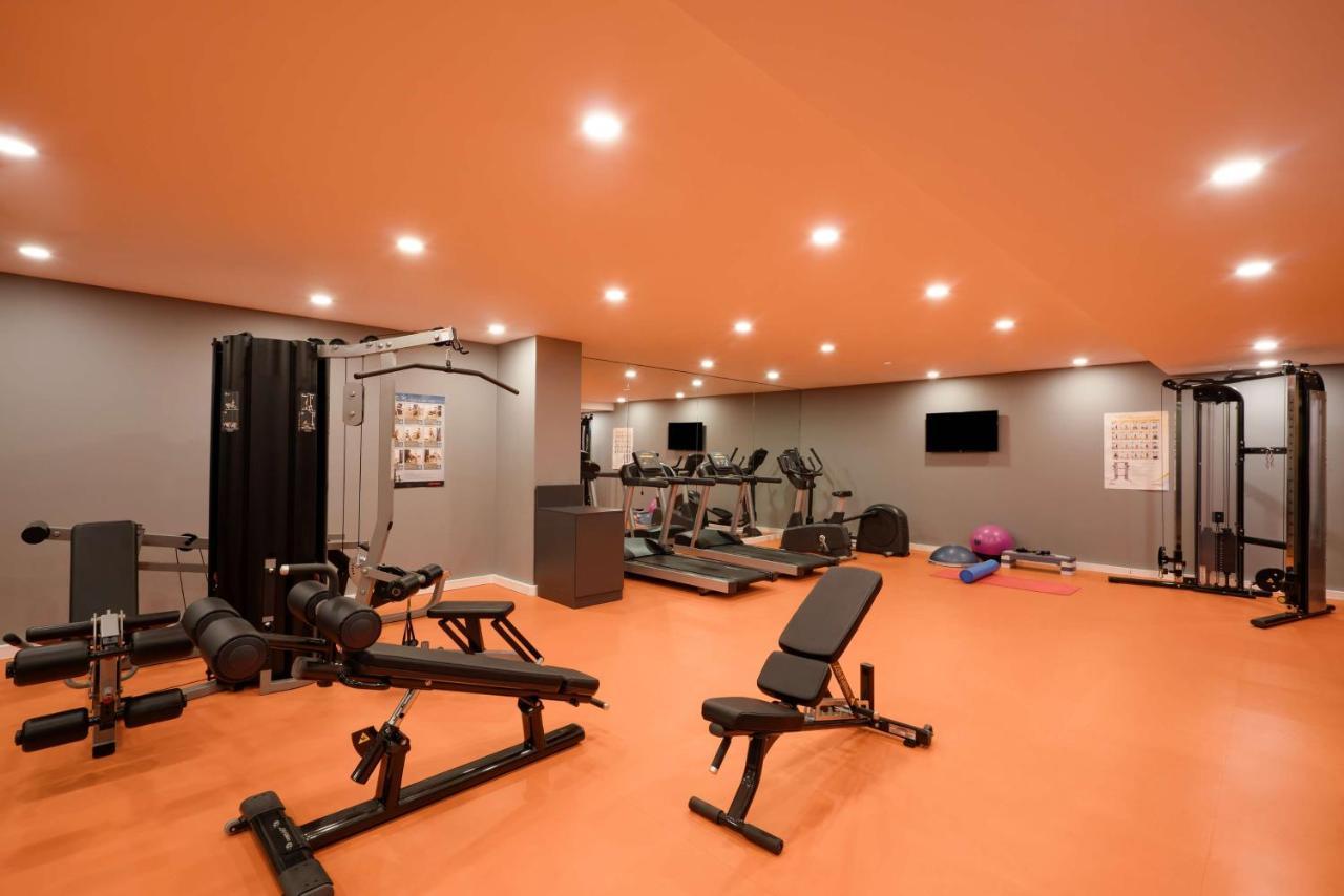 Park Inn By Radisson Istanbul Atasehir Kültér fotó
