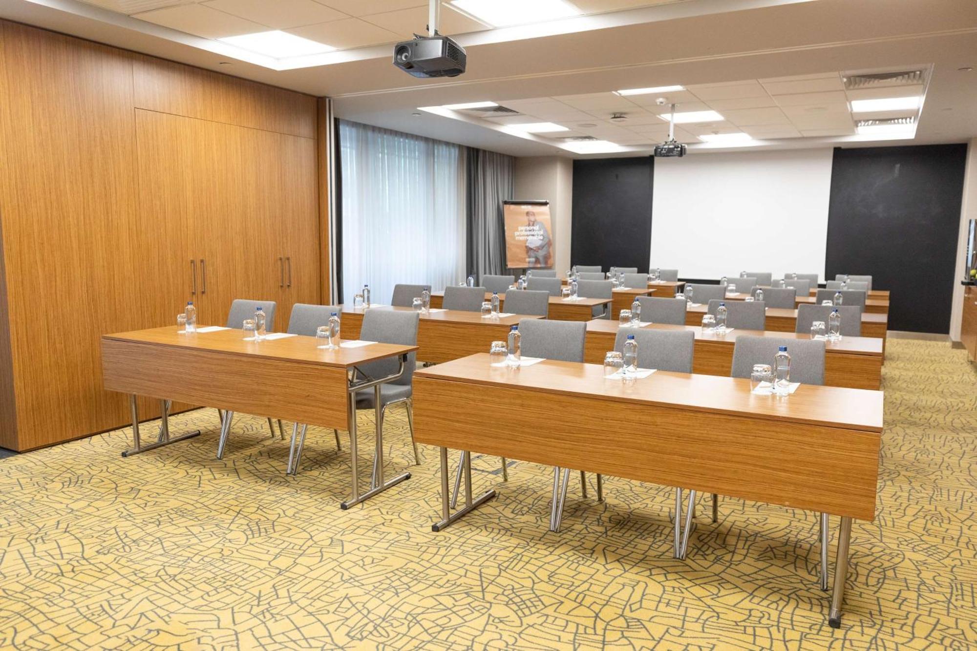 Park Inn By Radisson Istanbul Atasehir Kültér fotó